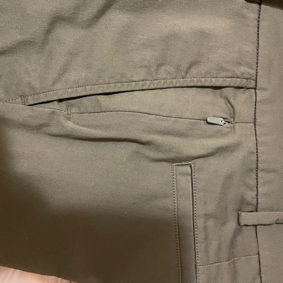 Alfred Hitchcock army green bird dog pants - Picture 3 of 5